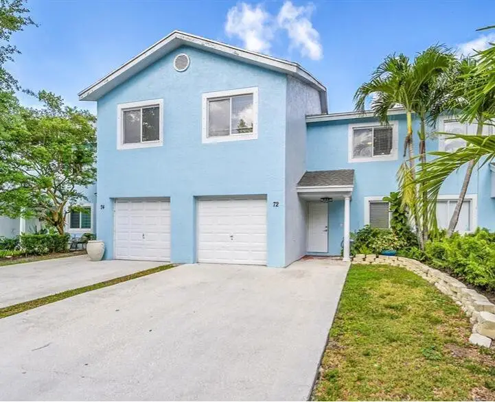 72 Fairway Lane, Royal Palm Beach, FL 33411 Royal Palm Beach