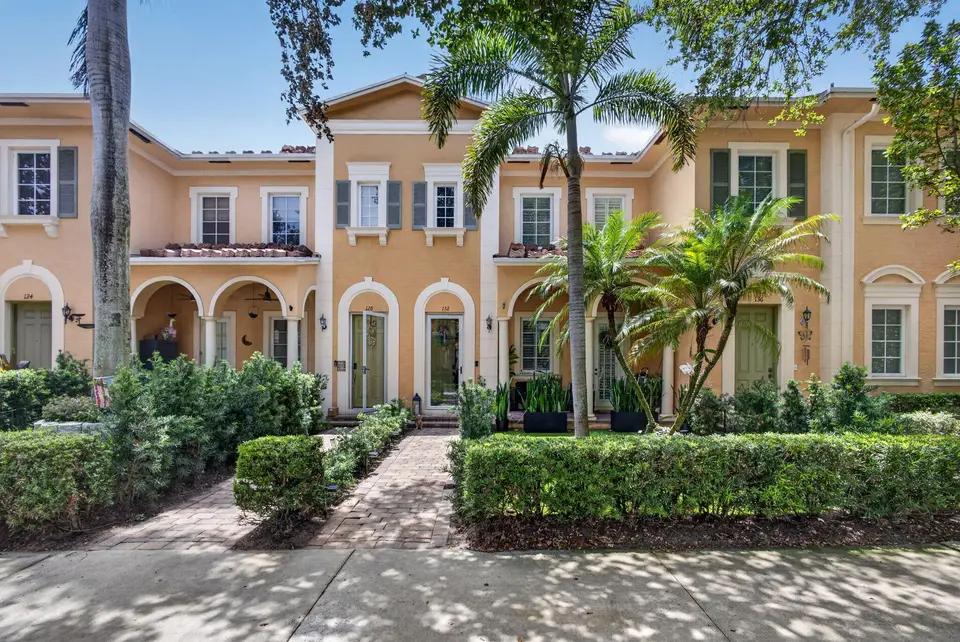 132 Midleton Way, Jupiter, FL 33458 Jupiter