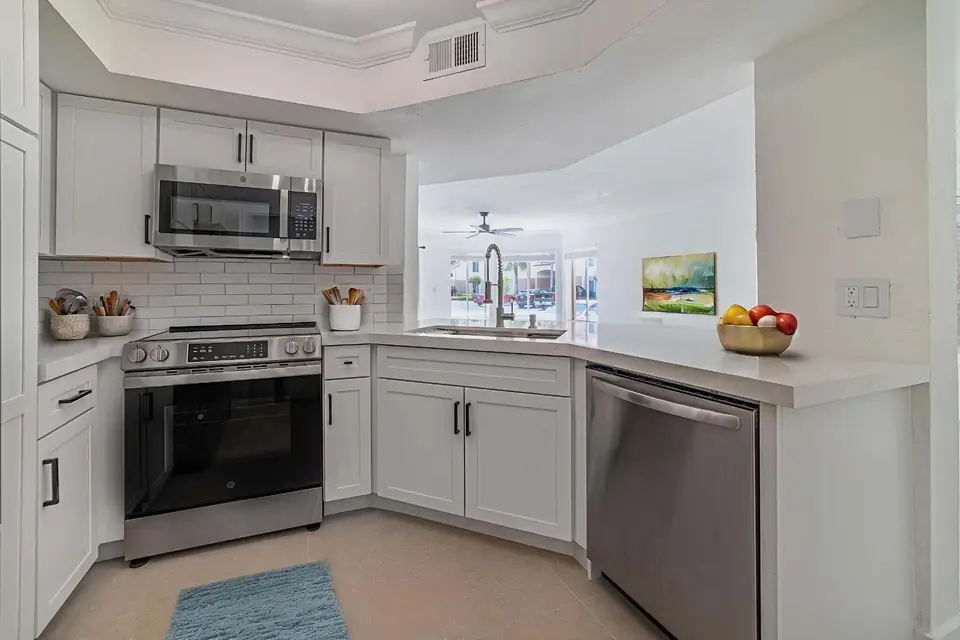 815 W Boynton Beach Boulevard 12-106, Boynton Beach, FL 33426 Boynton Beach