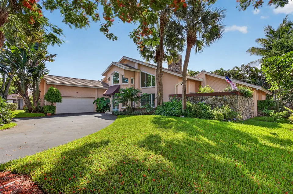 11244 NW 10th Manor, Coral Springs, FL 33071 Coral Springs