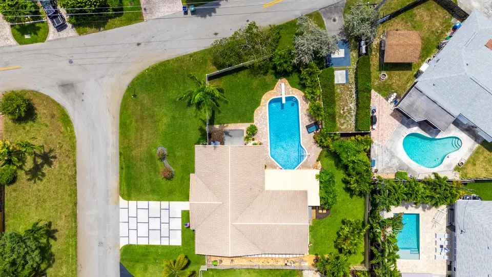 1420 NE 42nd Court, Oakland Park, FL 33334 Oakland Park