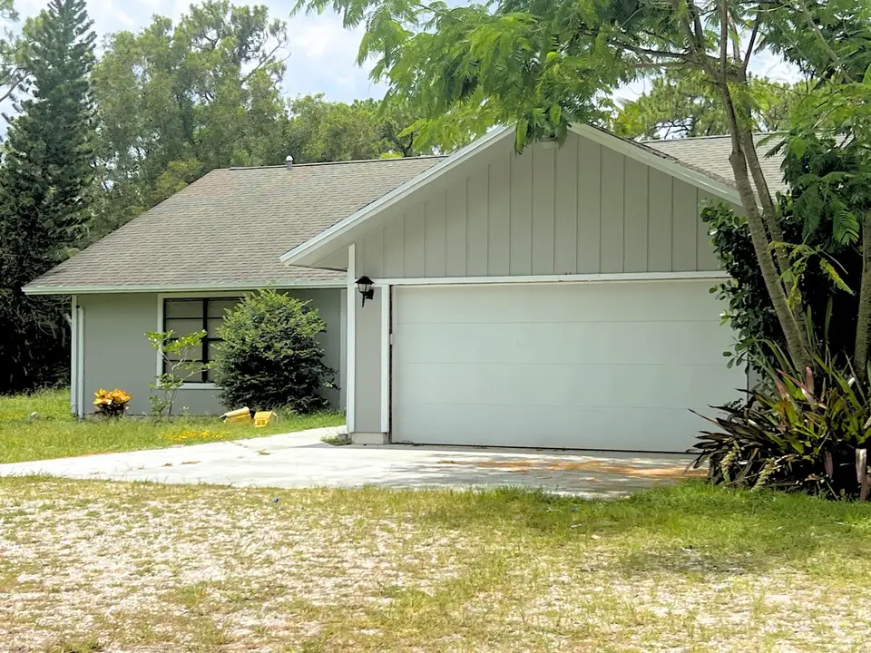 4811 N 122nd Dr Drive N, The Acreage, FL 33411 The Acreage