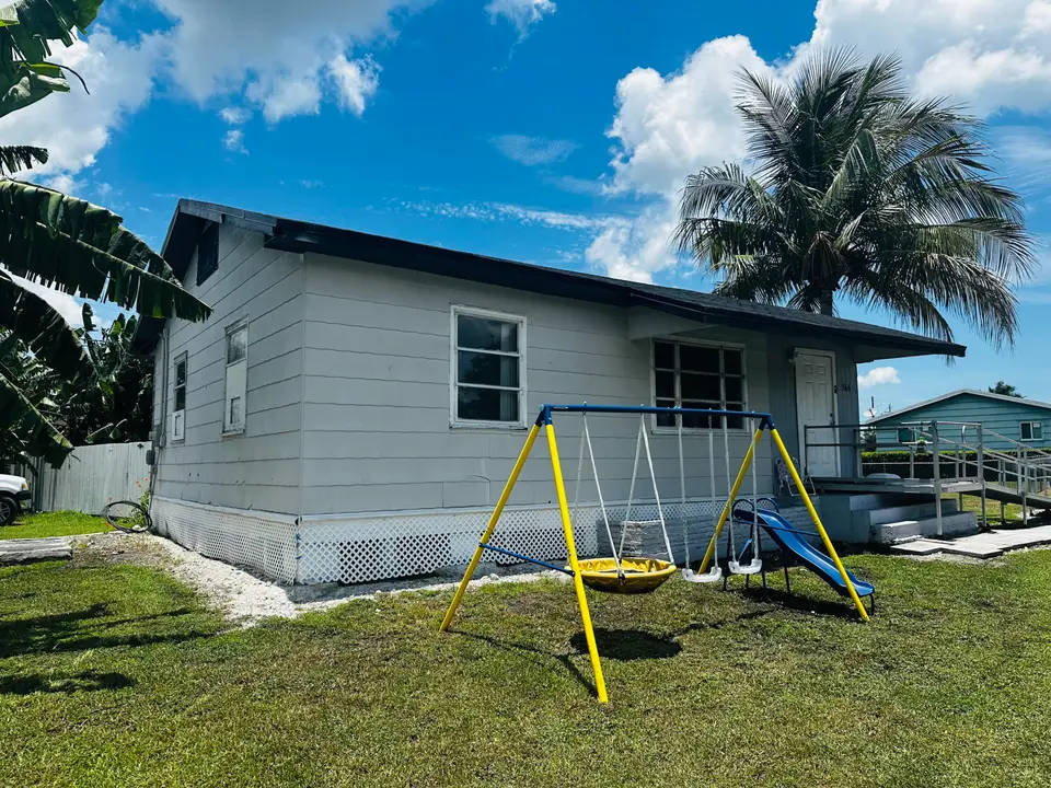 566 SE 7th Drive, Belle Glade, FL 33430 Belle Glade