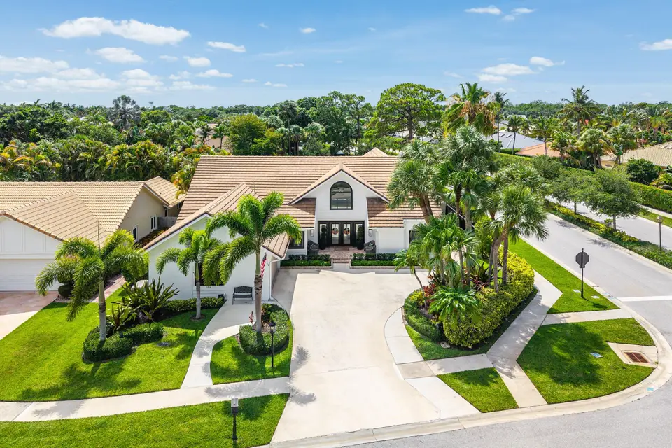 2707 Biarritz Drive, Palm Beach Gardens, FL 33410 Palm Beach Gardens