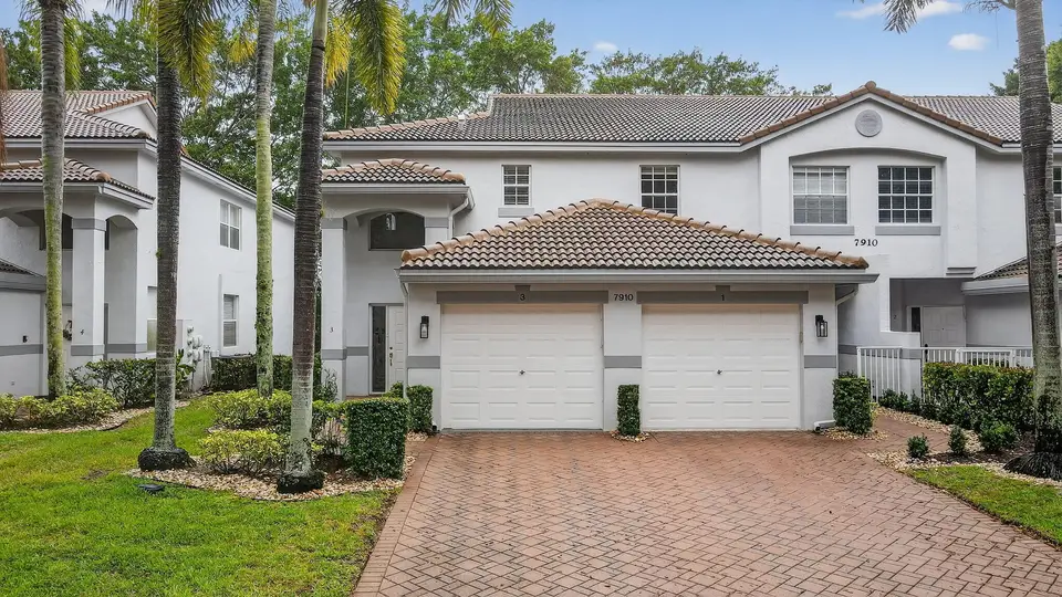 7910 Laina Lane 3, Boynton Beach, FL 33437 Boynton Beach
