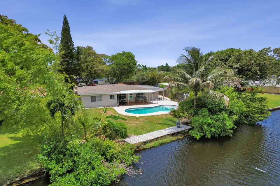 3560 Lloyd Drive, Oakland Park, FL 33309 Oakland Park