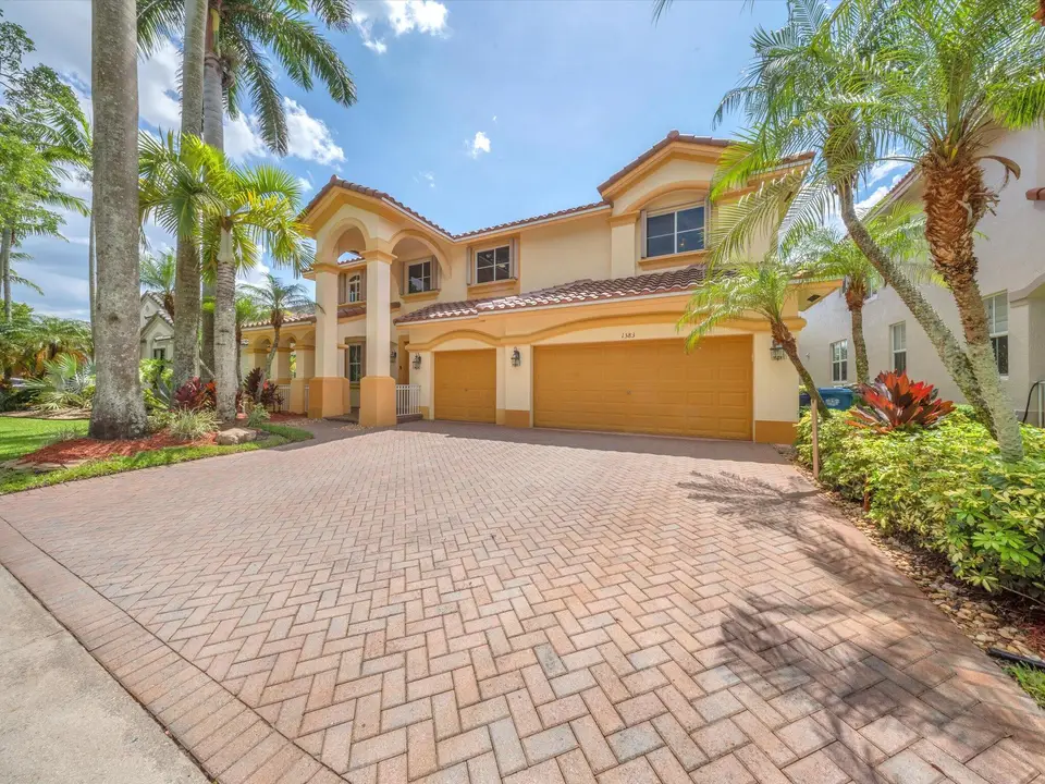1383 Crossbill Court, Weston, FL 33327 Weston