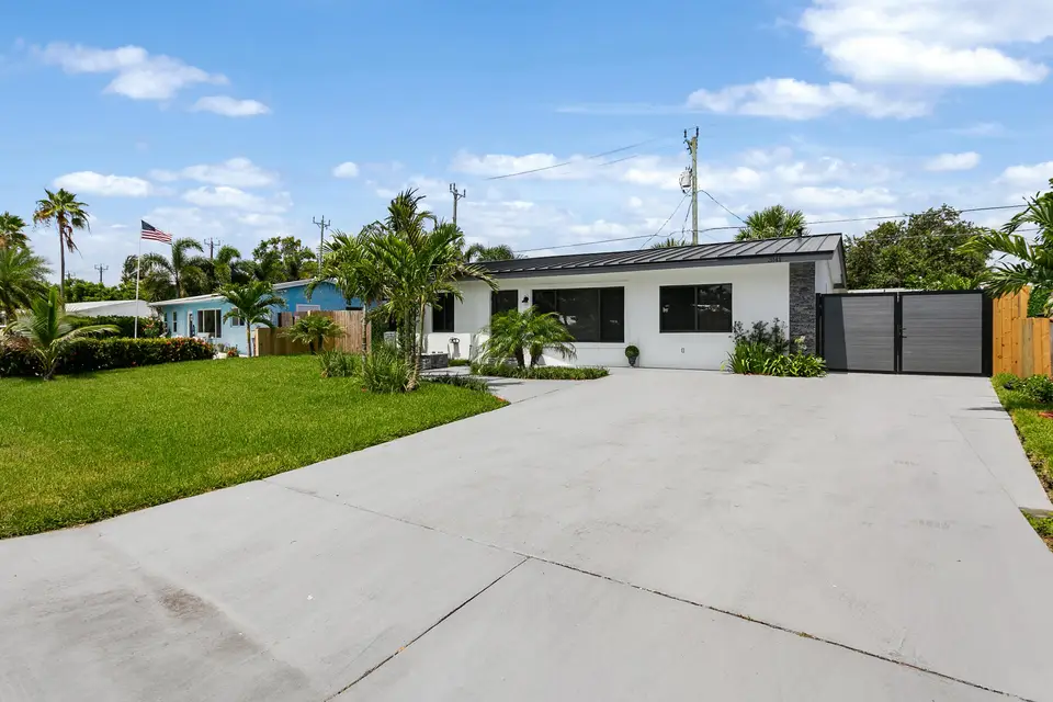 3141 NE 14th Avenue, Pompano Beach, FL 33064 Pompano Beach