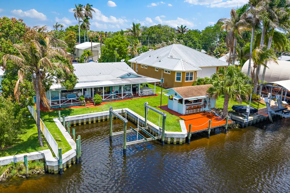 715 SW Rustic Circle, Stuart, FL 34997 Stuart