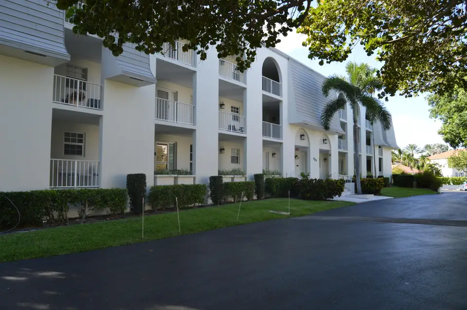 775 Jeffery Street 5-303, Boca Raton, FL 33487 Boca Raton