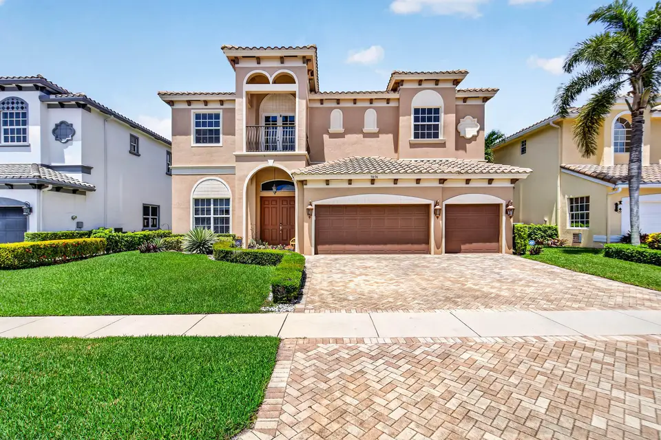 9898 Coronado Lake Drive, Boynton Beach, FL 33437 Boynton Beach