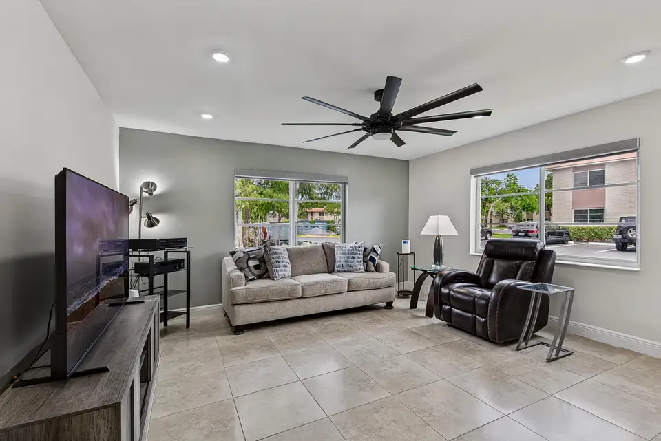 9 NE 19th Court C112, Wilton Manors, FL 33305 Wilton Manors