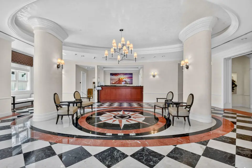 403 S Sapodilla Avenue 706, West Palm Beach, FL 33401 West Palm Beach