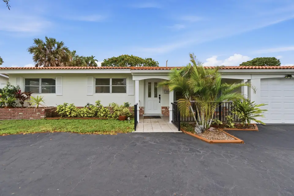 2120 NE 62nd Court, Fort Lauderdale, FL 33308 Fort Lauderdale