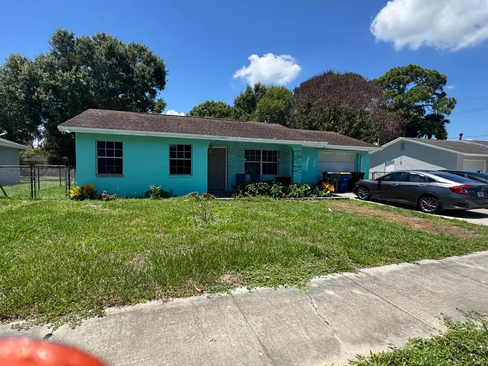 3213 Indiana Court, Fort Pierce, FL 34947 Fort Pierce