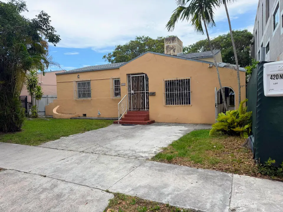 424 NE 72nd Street, Miami, FL 33138 Miami