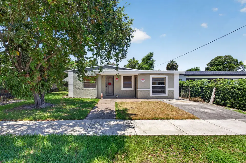 511 NW 17th Avenue, Fort Lauderdale, FL 33311 Fort Lauderdale