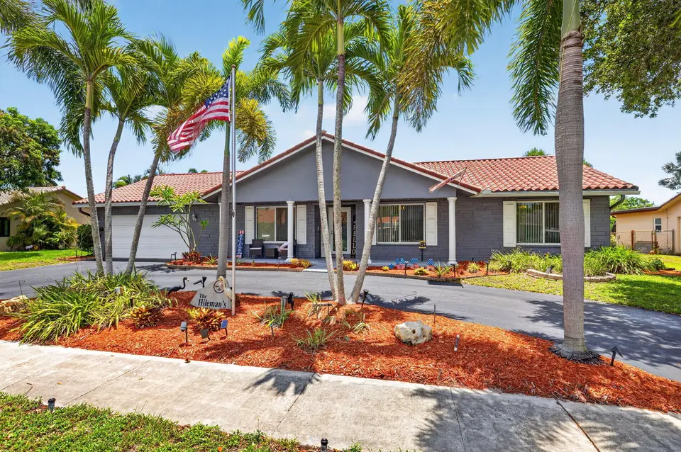 1940 SW 73rd Avenue, Plantation, FL 33317 Plantation