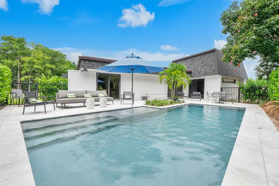 4800 Queen Palm Lane, Tamarac, FL 33319 Tamarac