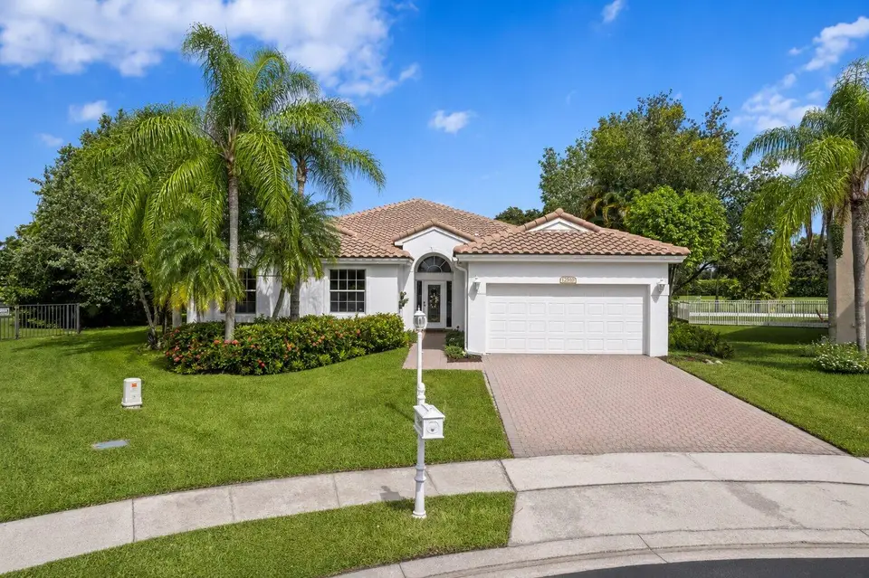 12800 Yardley Drive, Boca Raton, FL 33428 Boca Raton