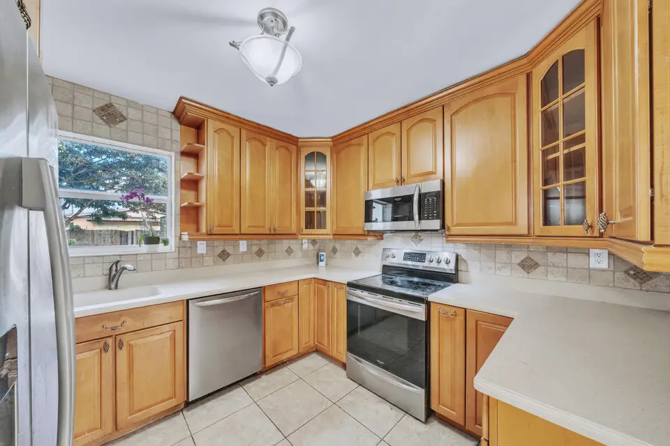 301 N 65th Way, Hollywood, FL 33024 Hollywood