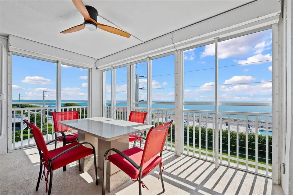 911 Ocean Drive 506, North Palm Beach, FL 33408 North Palm Beach