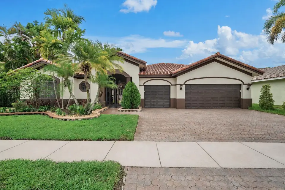 14520 SW 37th Street, Miramar, FL 33027 Miramar
