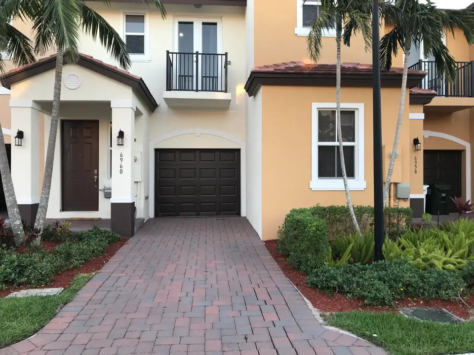6960 Long Pine Circle, Coconut Creek, FL 33073 Coconut Creek