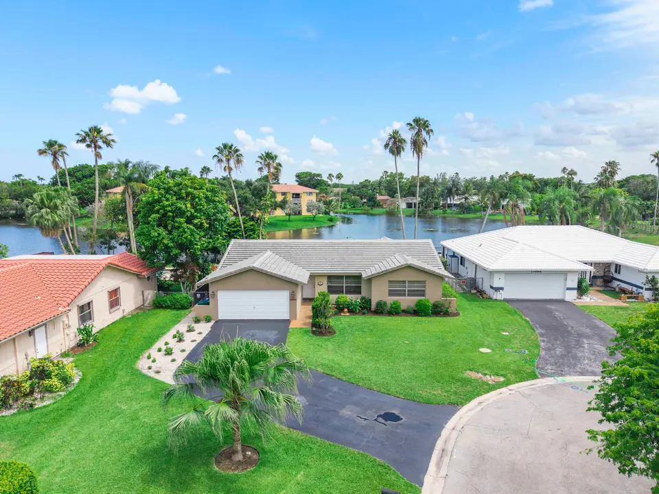 11454 NW 41st Street, Coral Springs, FL 33065 Coral Springs