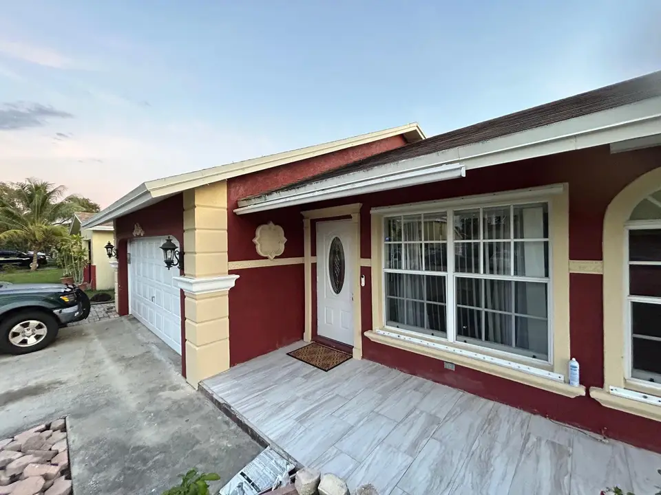 7526 SW 7th Court, North Lauderdale, FL 33068 North Lauderdale