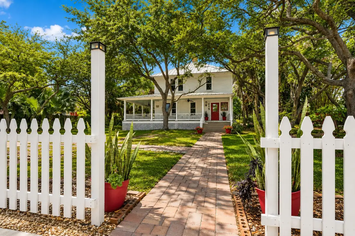 Welcoming Front Entry