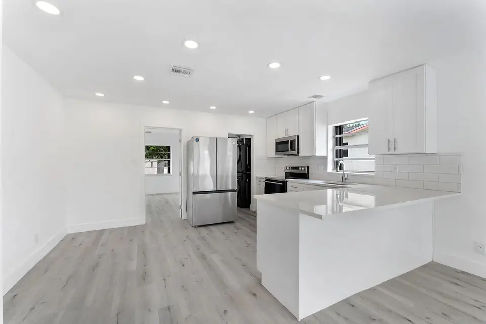 488 NW 2nd Terrace, Deerfield Beach, FL 33441 Deerfield Beach