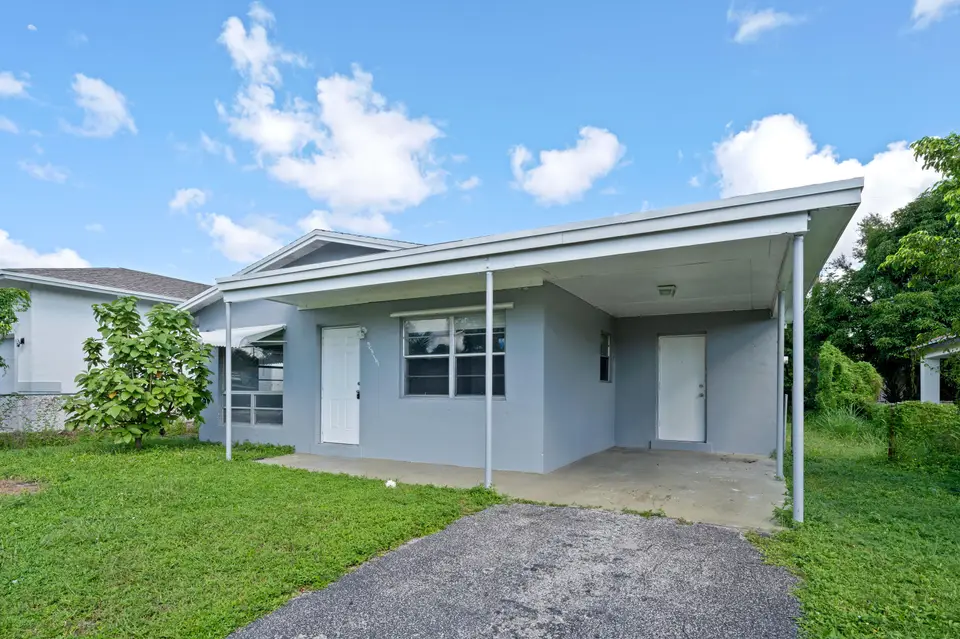 2317 NW 6th Place, Fort Lauderdale, FL 33311 Fort Lauderdale