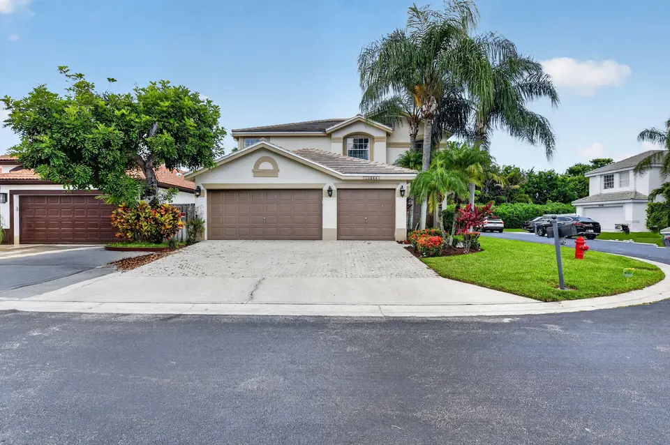18044 Jazz Lane, Boca Raton, FL 33496 Boca Raton