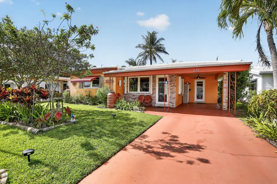 220 NW 48th Street, Oakland Park, FL 33309 Oakland Park