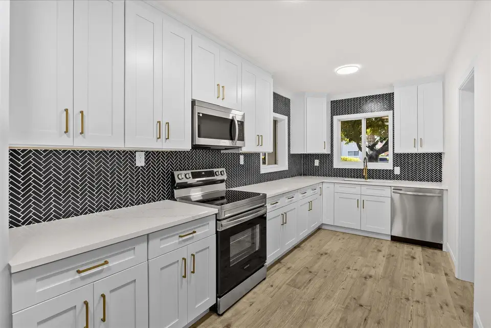 800 SE 13th Court, Deerfield Beach, FL 33441 Deerfield Beach
