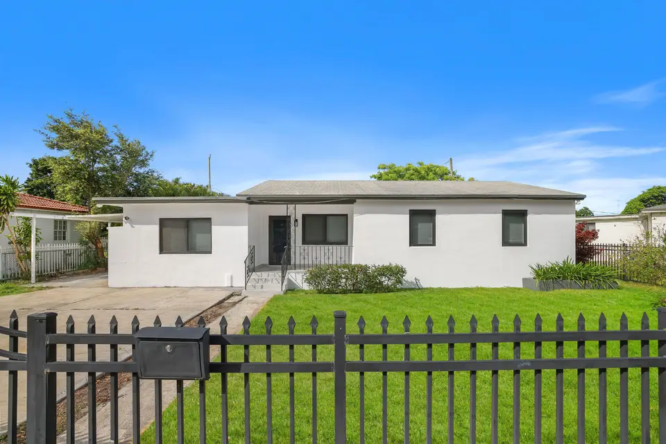 9001 NW 32nd Court Road, Miami, FL 33147 Miami