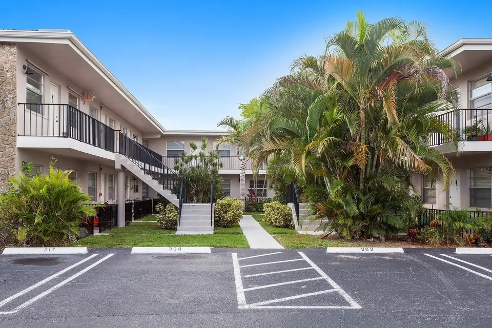1230 Old Boynton Road 206, Boynton Beach, FL 33426 Boynton Beach