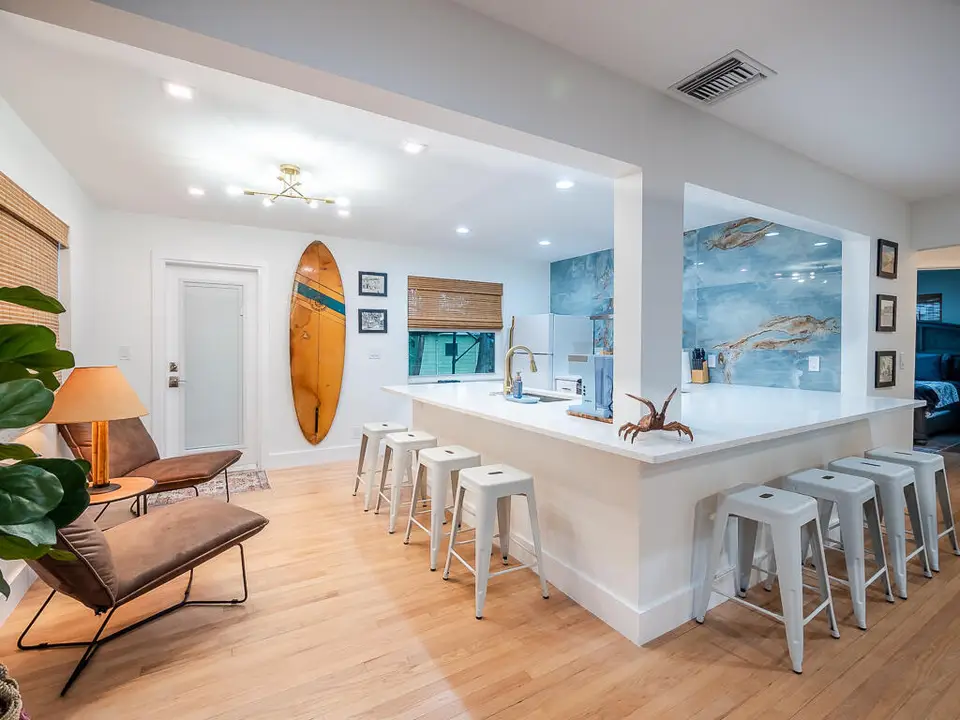 418 N Palmway, Lake Worth Beach, FL 33460 Lake Worth Beach