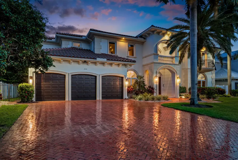 2320 NE 34th Court, Lighthouse Point, FL 33064 Lighthouse Point