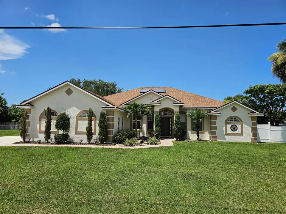 1637 SW La Gorce Avenue, Port St. Lucie, FL 34953 Port St. Lucie