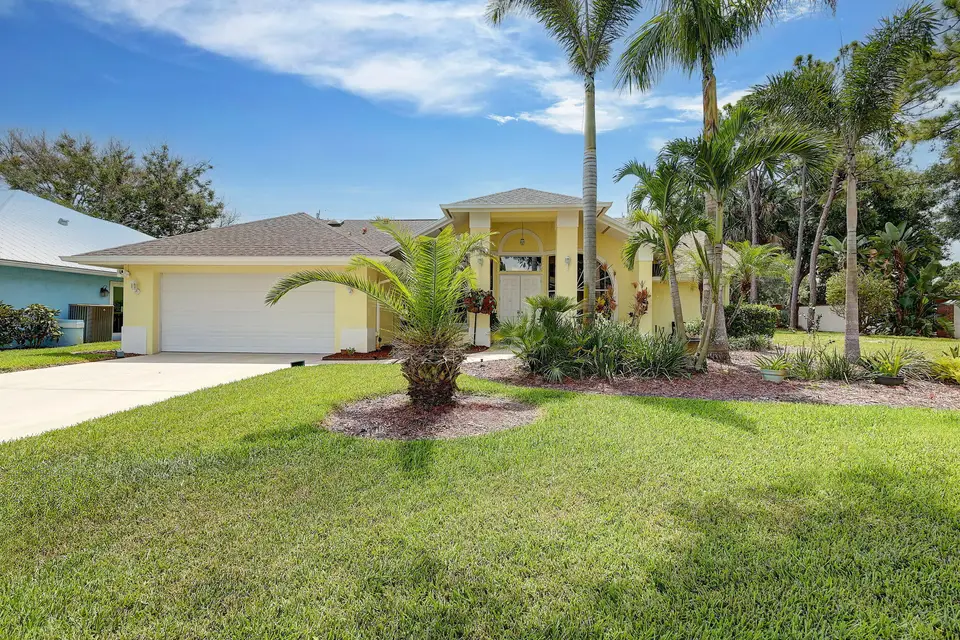 1163 SW Sundew Court, Palm City, FL 34990 Palm City