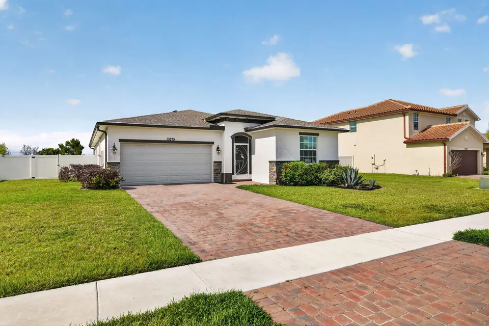 13275 NW Copper Creek Drive, Port St. Lucie, FL 34987 Port St. Lucie