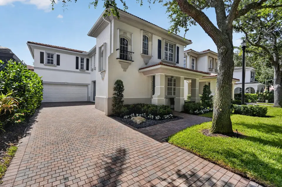 334 October Street, Palm Beach Gardens, FL 33410 Palm Beach Gardens
