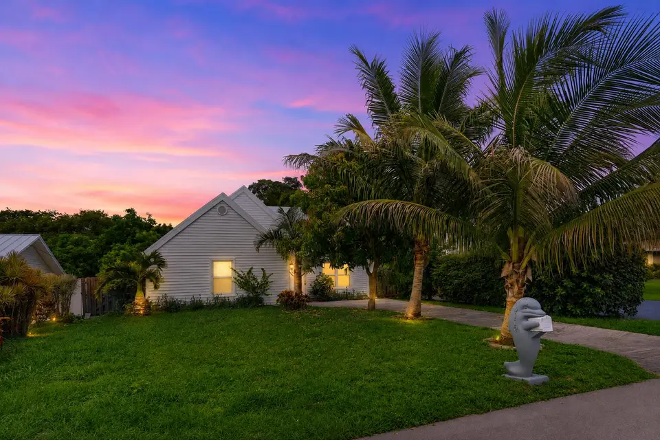 5119 Oak Hill Road, Delray Beach, FL 33484 Delray Beach