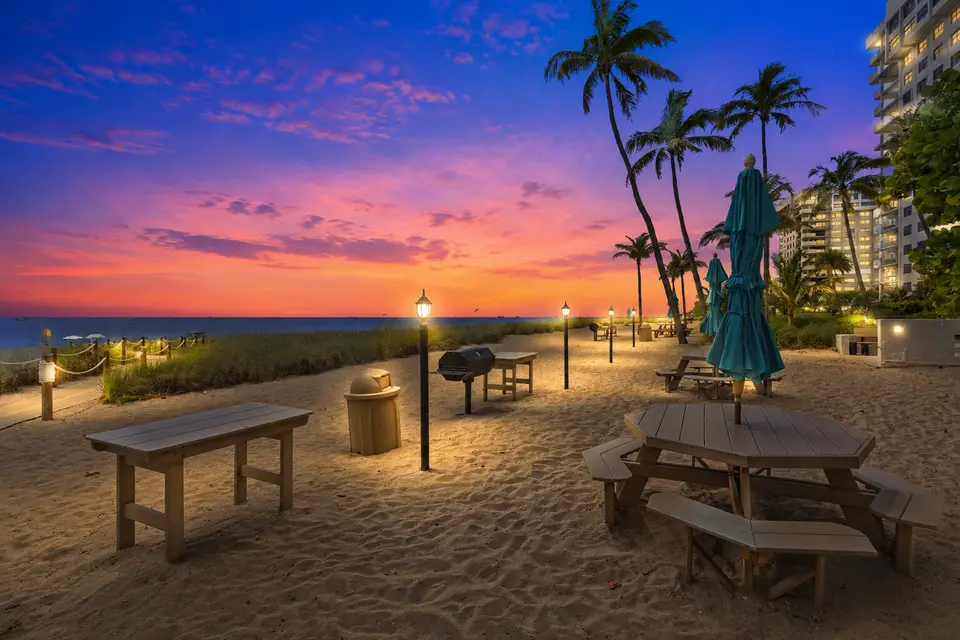 5100 N Ocean Boulevard 517, Lauderdale-By-The-Sea, FL 33308 Lauderdale-By-The-Sea