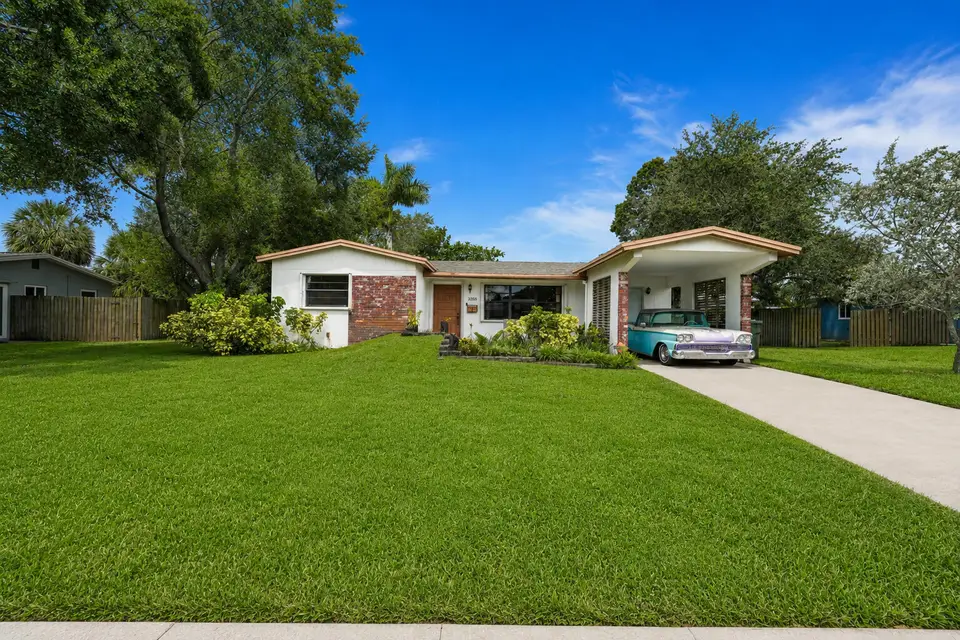 3358 SW 16th Court, Fort Lauderdale, FL 33068 Fort Lauderdale