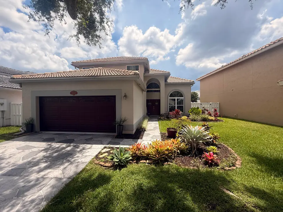 7653 Santee Terrace, Lake Worth, FL 33467 Lake Worth