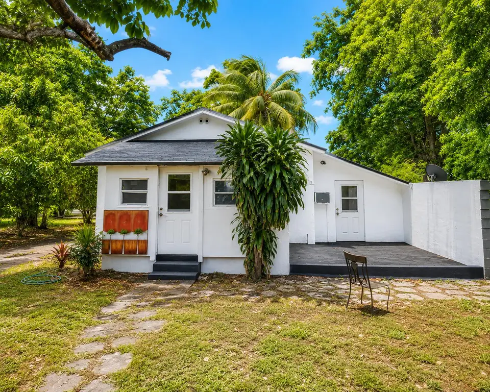 1243 NE 159th Street, North Miami Beach, FL 33162 North Miami Beach