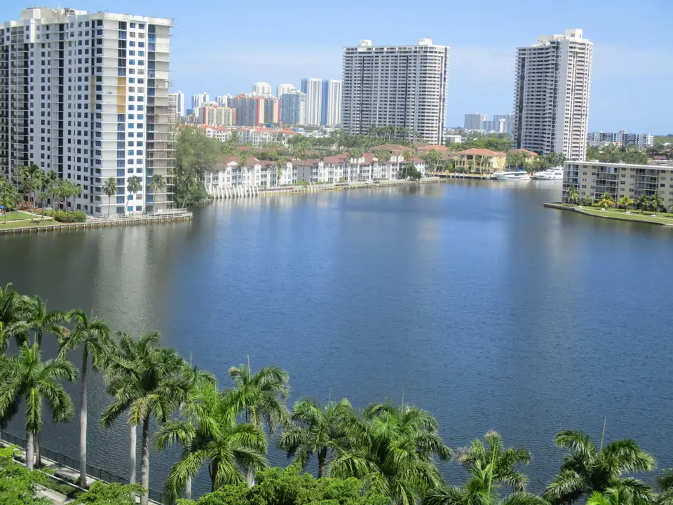 2801 NE 183rd Street 1112w, Aventura, FL 33160 Aventura